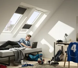 VELUX Verduisterend Plissegordijn (FHC)