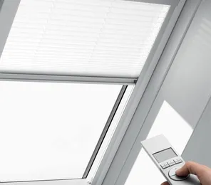 VELUX Elektrisch Solar plissé gordijn (FSL) VR-1