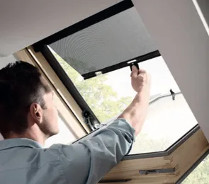 Velux handbediende Buitenzonwering (MIV) VR-4