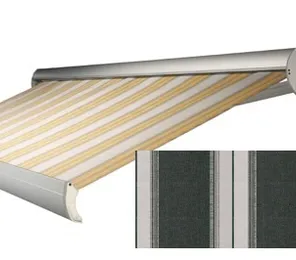 (115) Knikarmscherm Semi-Cassette 600 x 200 cm