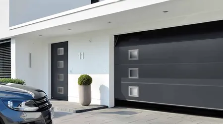 Wat zijn automatische garagedeuren?
