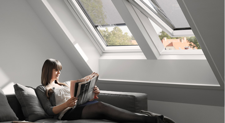 Waarom Zonweringstunter de goedkoopste Velux zonwering garandeert