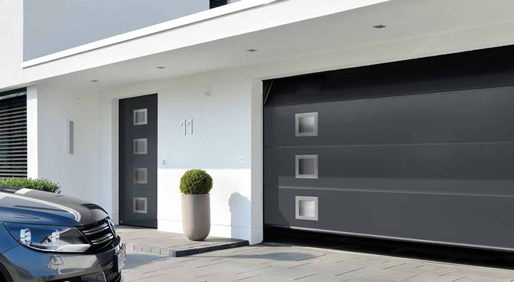 Wat zijn automatische garagedeuren?
